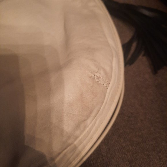 Gwen Stefani L.A.M.B. Crossbody Bag White Leather - Picture 13 of 16